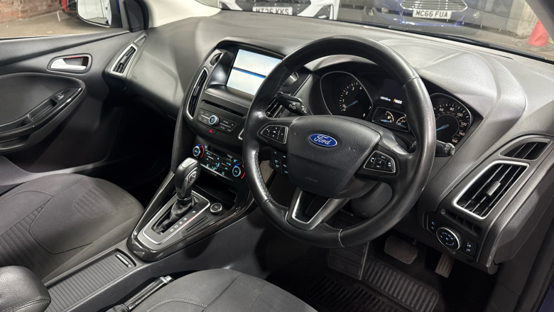 Ford Focus 1.6 125 Titanium 5dr Powershift Petrol Hatchback